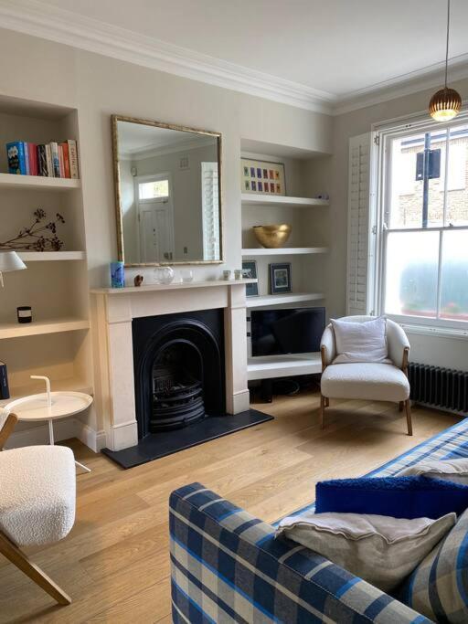 Charming Victorian Notting Hill